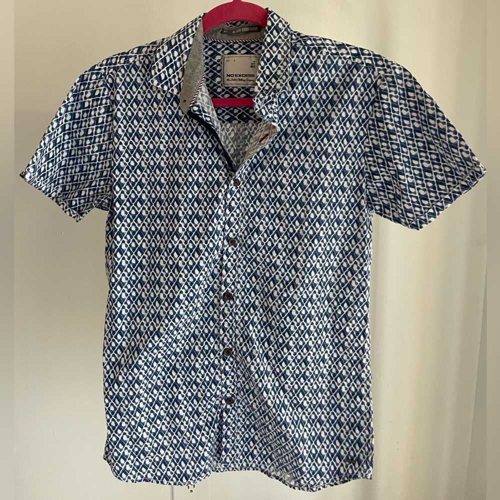 No excess button down shirt
